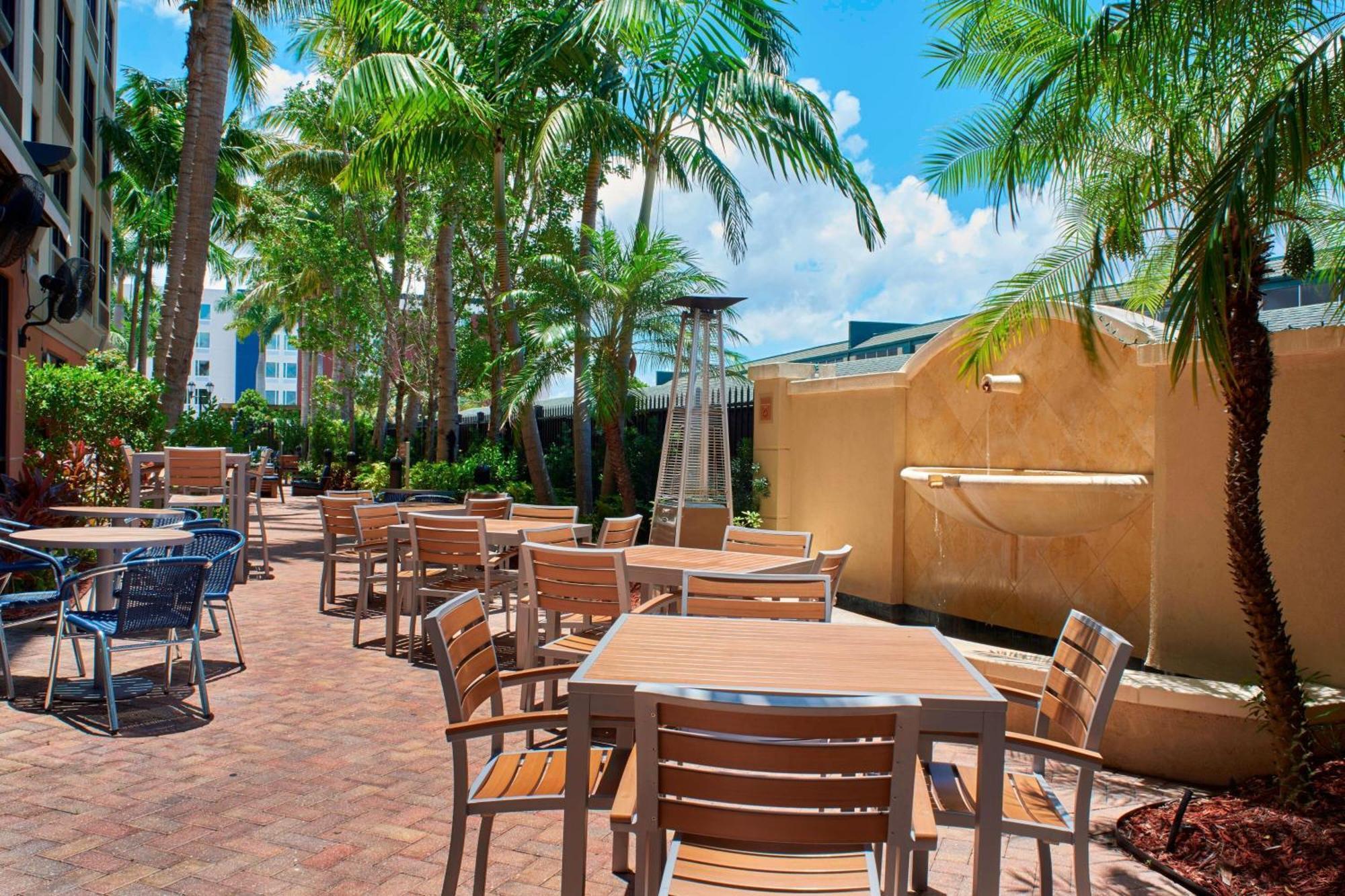 Four Points By Sheraton Punta Gorda Harborside Eksteriør bilde